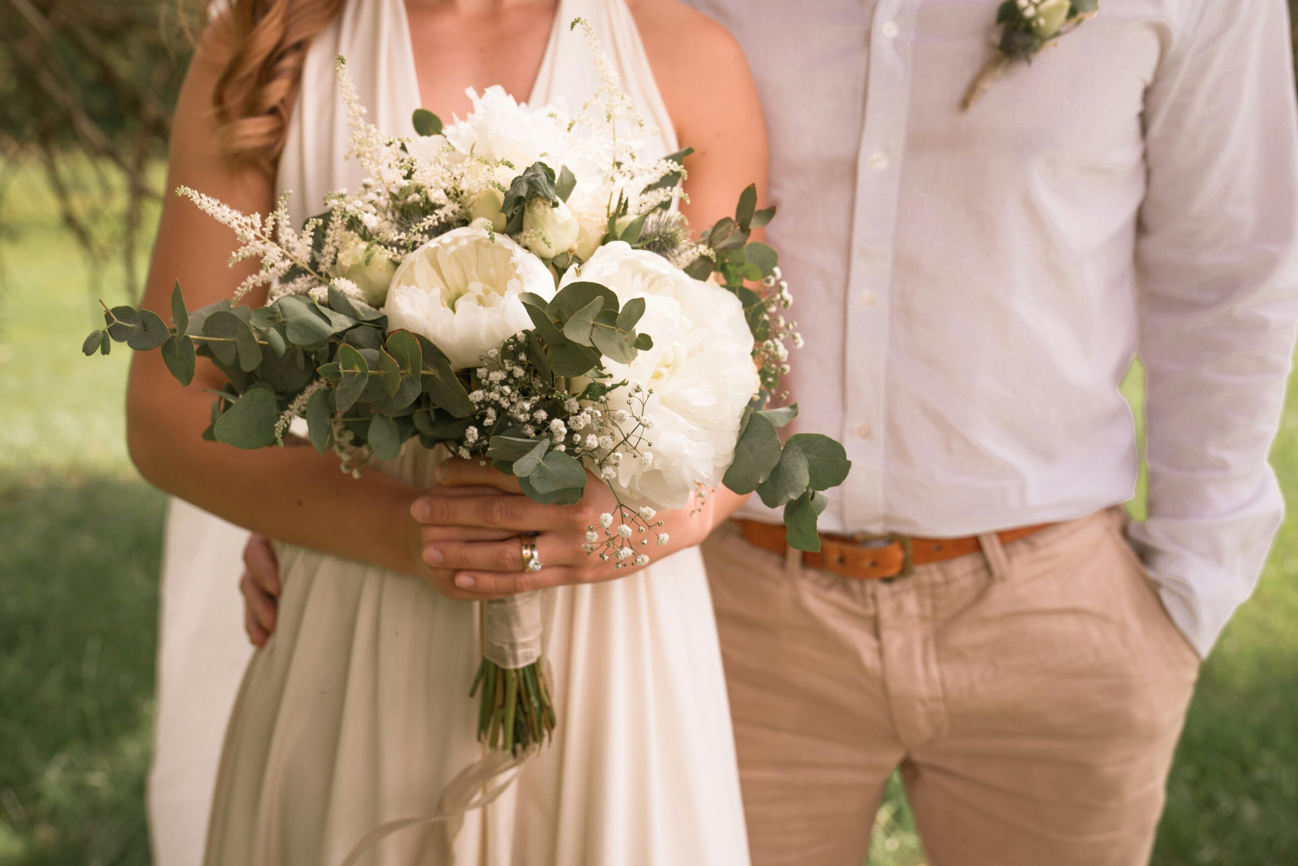 Sommerhochzeit im Freien: kreative Ideen für eine unvergessliche Hochzeit unter freiem Himmel