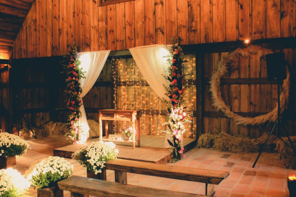 Winterhochzeit Almhütte

