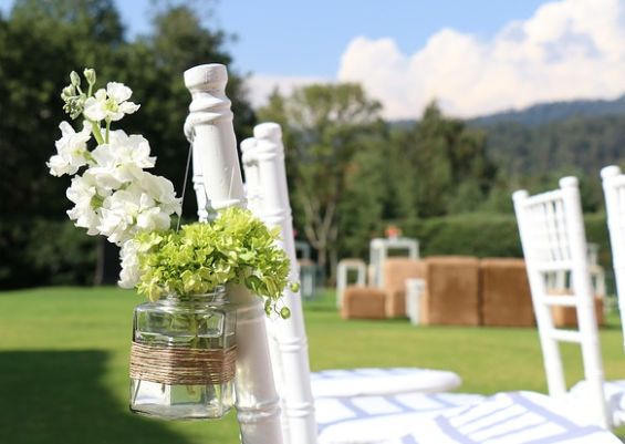 Gartenhochzeit – Tipps für die Hochzeit im eigenen Garten